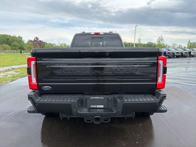 2025 Ford F-450 Platinum