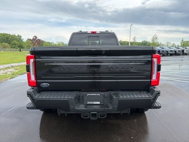 2025 Ford F-450 Platinum