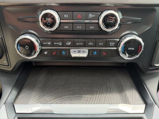 2025 Ford F-450 Platinum