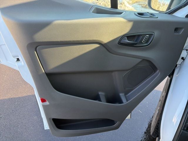 2025 Ford Transit-250 Base Medium Roof Cargo