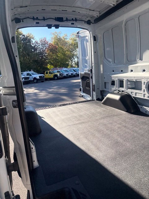 2027 Ford Transit-250 Base