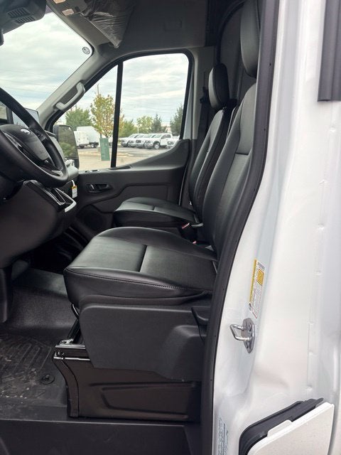 2027 Ford Transit-250 Base
