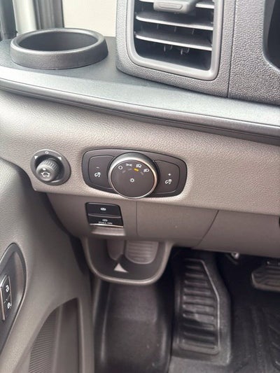 2027 Ford Transit-250 Base