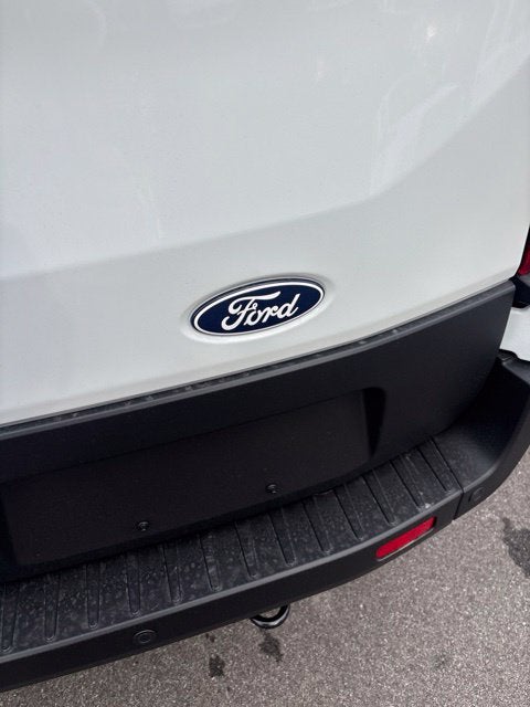 2027 Ford Transit-250 Base