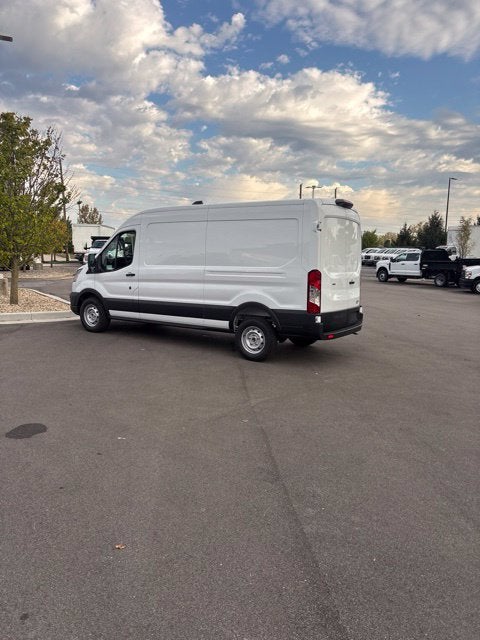 2027 Ford Transit-250 Base