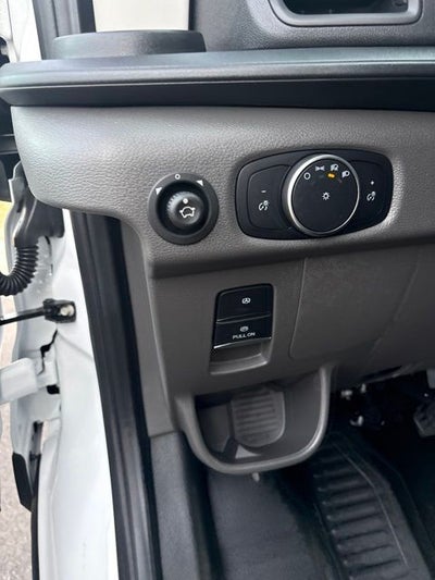2027 Ford Transit-250 Base