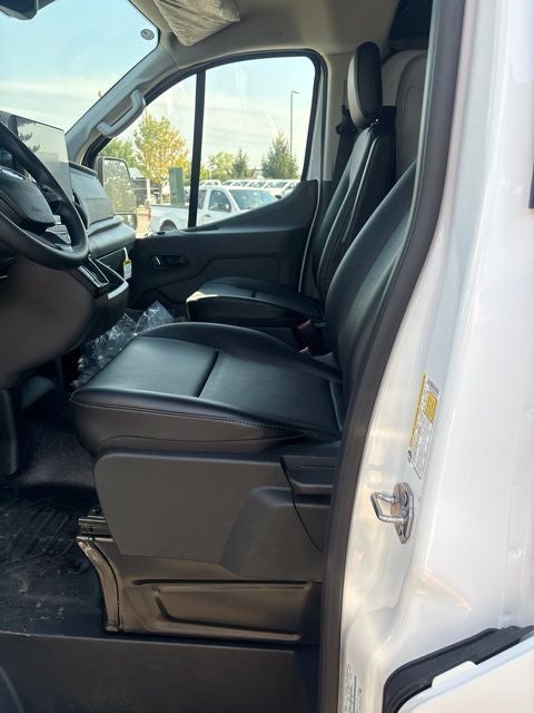 2027 Ford Transit-250 Base