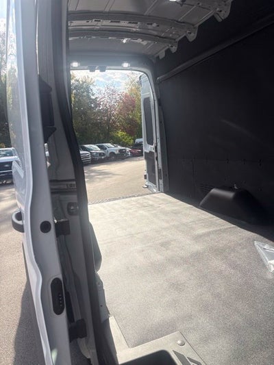 2027 Ford Transit-350 Base