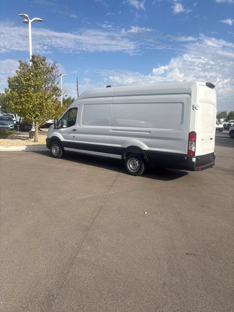 2027 Ford Transit-350 Base