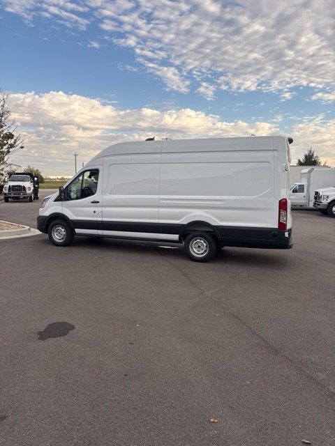 2027 Ford Transit-350 Base