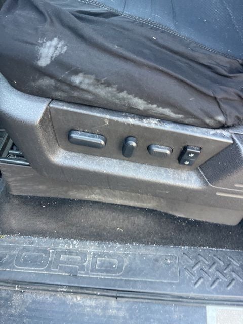 2011 Ford F-150 Base