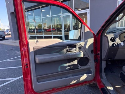2004 Ford F-150 XL