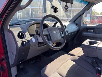 2004 Ford F-150 XL