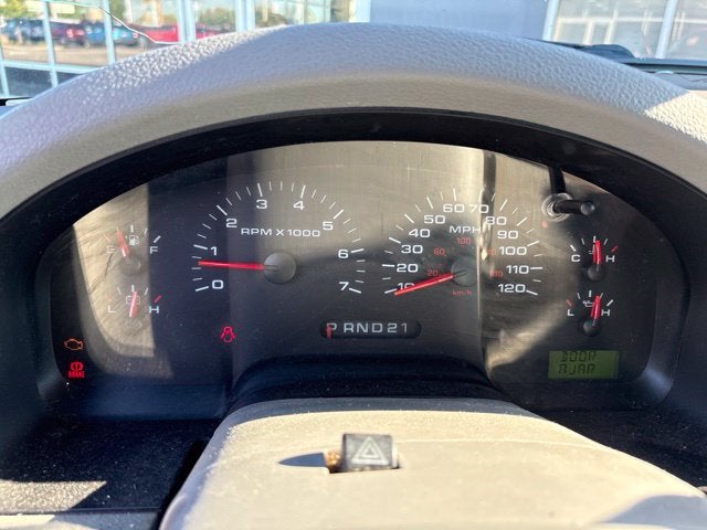 2004 Ford F-150 XL