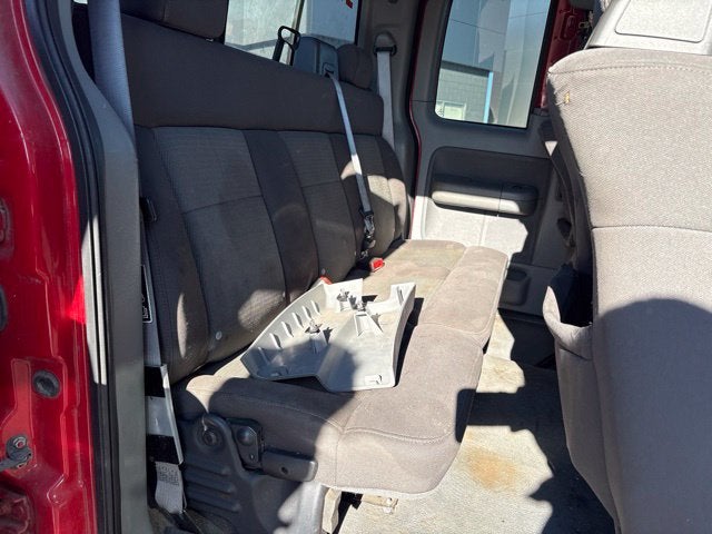 2004 Ford F-150 XL