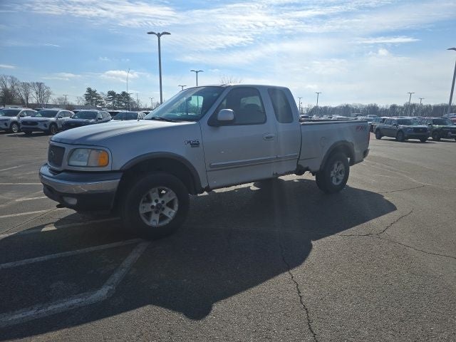 2003 Ford F-150 XLT