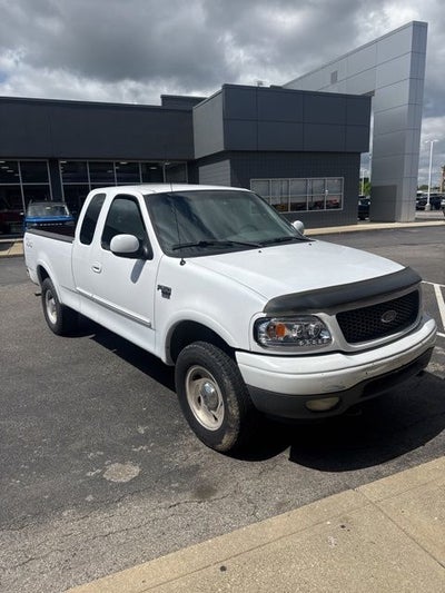 2001 Ford F-150 XLT