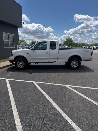 2001 Ford F-150 XLT