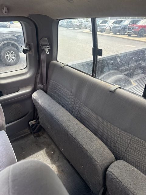 2001 Ford F-150 XLT