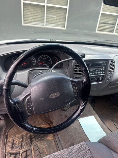 2001 Ford F-150 XLT