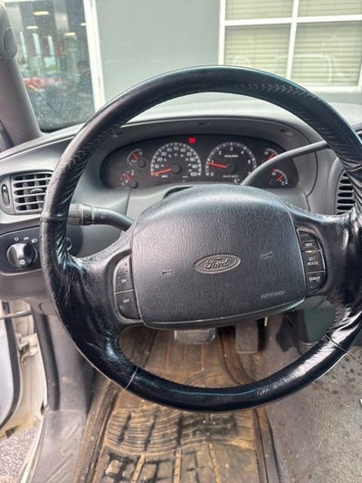 2001 Ford F-150 XLT