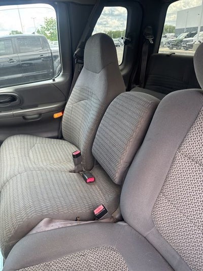 2001 Ford F-150 XLT