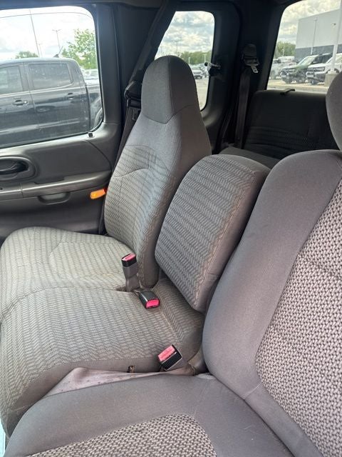 2001 Ford F-150 XLT