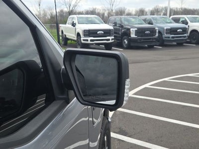 2023 Ford F-150 Lightning XLT