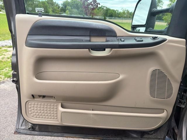 2005 Ford F-350 XLT