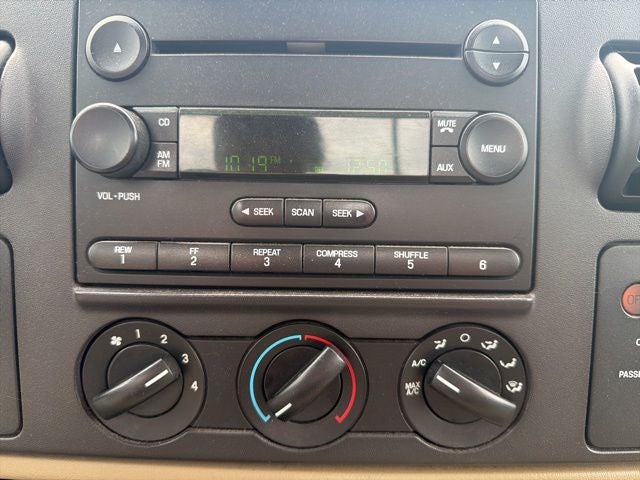 2005 Ford F-350 XLT