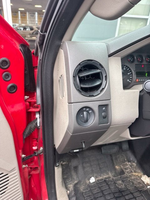 2009 Ford F-350 XL DRW