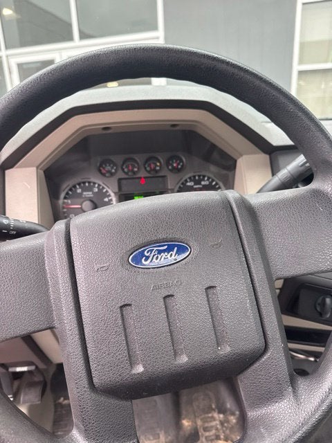 2009 Ford F-350 XL DRW