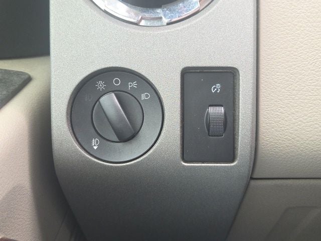 2008 Ford F-350 XL DRW