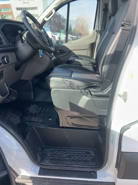 2025 Ford Transit-150 Base