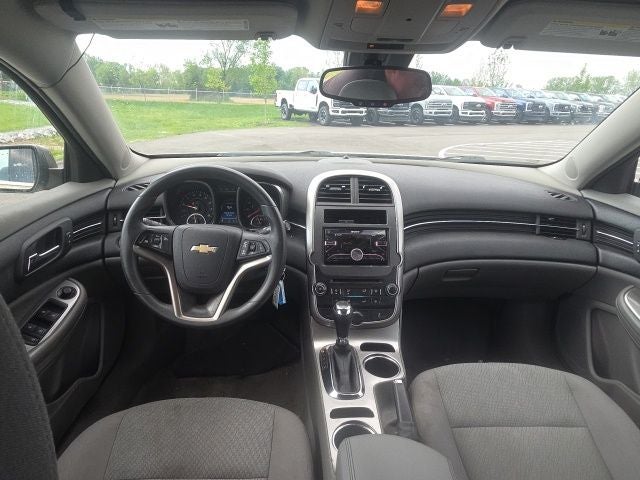 2015 Chevrolet Malibu LS 1FL