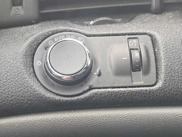 2015 Chevrolet Malibu LS 1FL