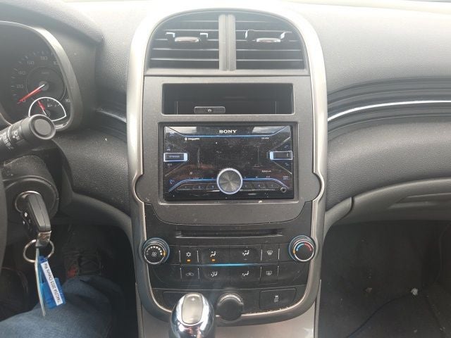 2015 Chevrolet Malibu LS 1FL