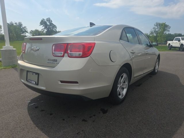 2015 Chevrolet Malibu LS 1FL