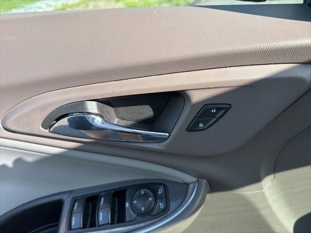 2017 Chevrolet Malibu LT 1LT