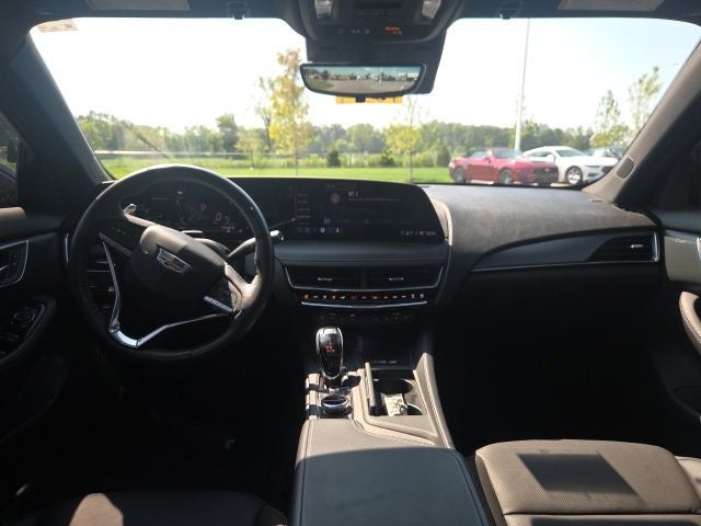 2025 Cadillac CT5 Premium Luxury