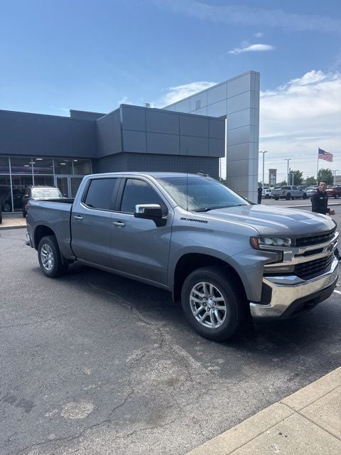 2021 Chevrolet Silverado 1500 LT 4X4 Crew Cab Short Box's photo