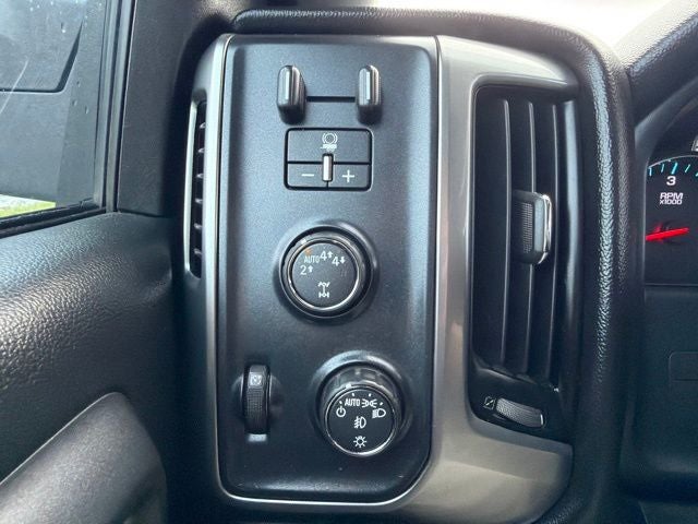 2017 Chevrolet Silverado 1500 LT LT1
