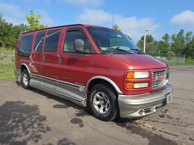 2002 GMC Savana G1500 135 WB