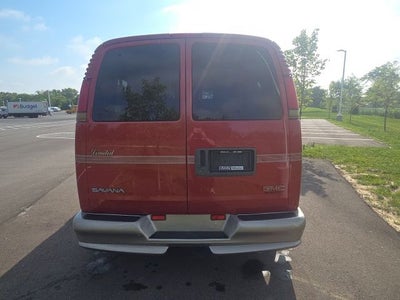 2002 GMC Savana G1500 135 WB