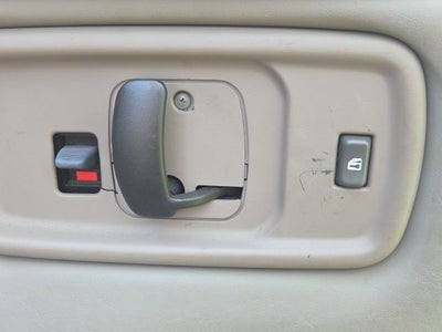 2002 GMC Savana G1500 135 WB