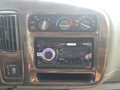 2002 GMC Savana G1500 135 WB