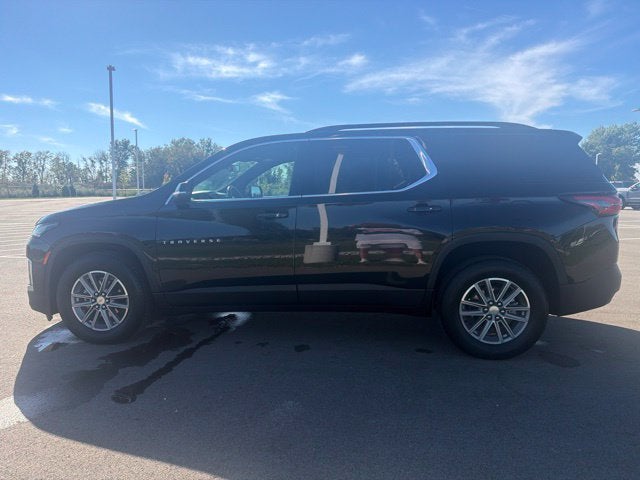 2022 Chevrolet Traverse LT Leather