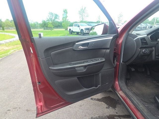 2011 Chevrolet Traverse 2LT 2LT