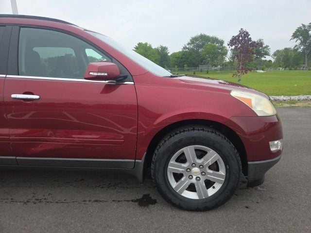 2011 Chevrolet Traverse 2LT 2LT