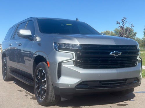 2023 Chevrolet Suburban RST
